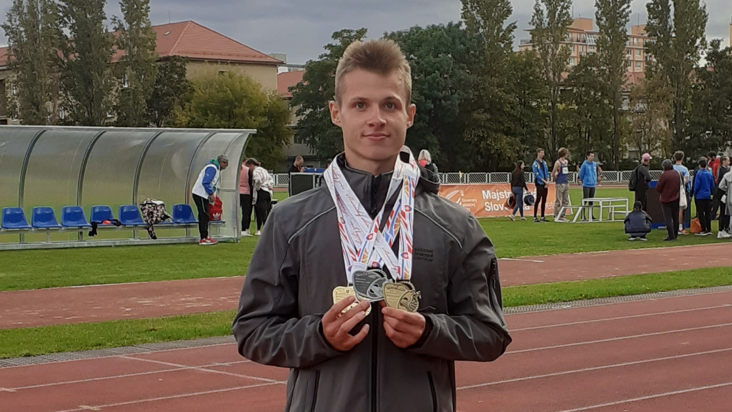 Výborné výsledky Paulíny Avenovej a Patrika Dömötöra na Majstrovstvách Slovenska v atletike do 23 rokov